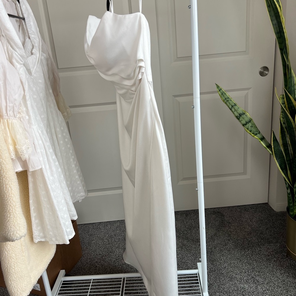 Jenny Yoo “Perla” Dress Neck Scarf Strapless for Bridal Shower, Rehearsal Dinner - Picture 2 of 16